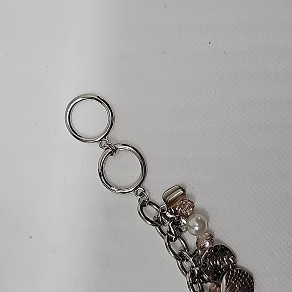 Silver Toned Shell Charm Bracelet With Real Shells - Picture 7 of 8